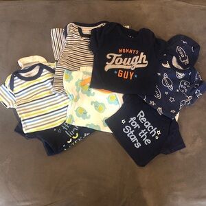 Set of baby boy 0-3 onsies